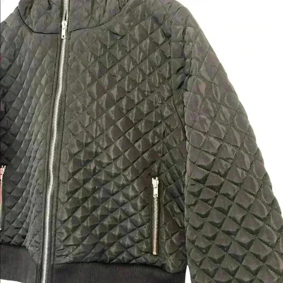 CHASER Cropped Black Hooded Jacket With Quilted Diamond Stitching Size Medium - Picture 6 of 11